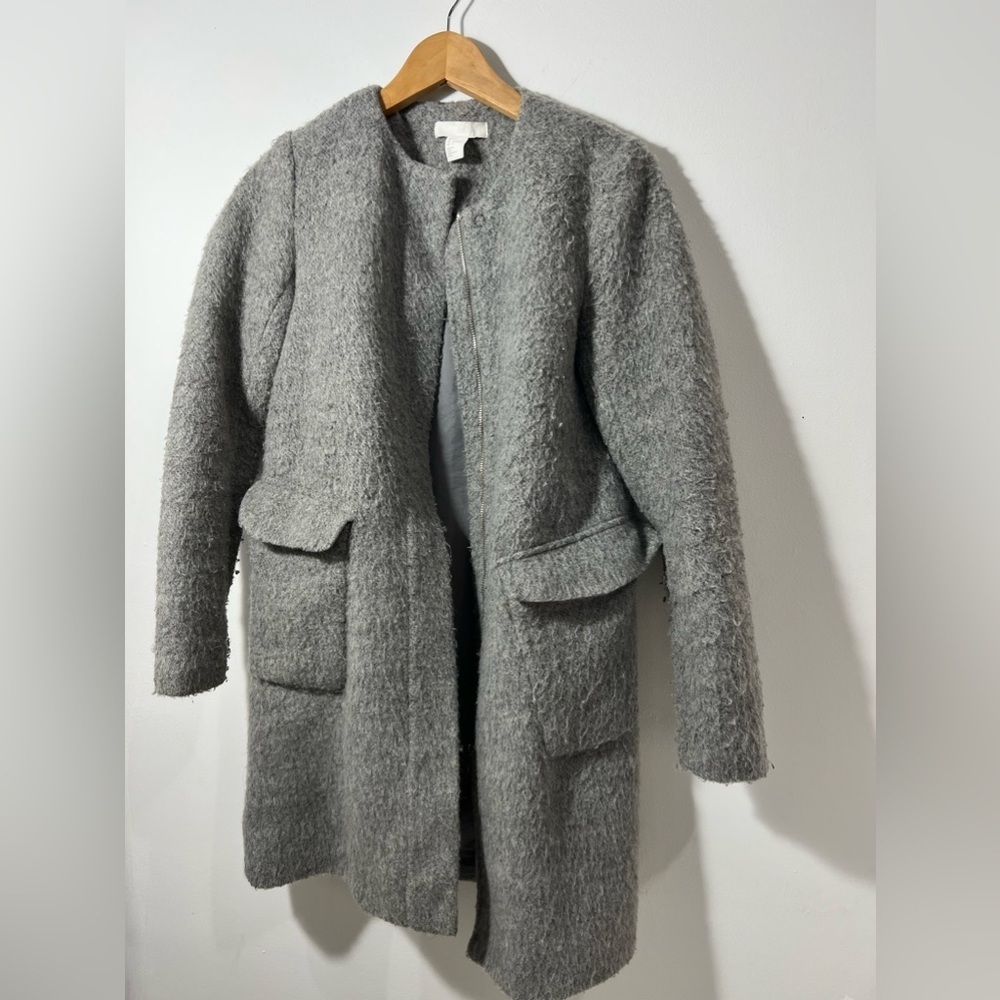 H&M gray coat Size 4